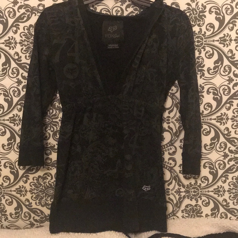 Women’s Fox sweater